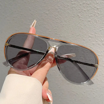 🕶50% KEDVEZMÉNY!! ⏰Női retró dupla híddal ellátott napszemüveg