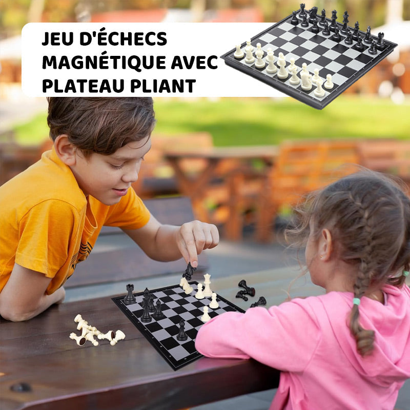 Mágneses sakkjáték összecsukható táblával